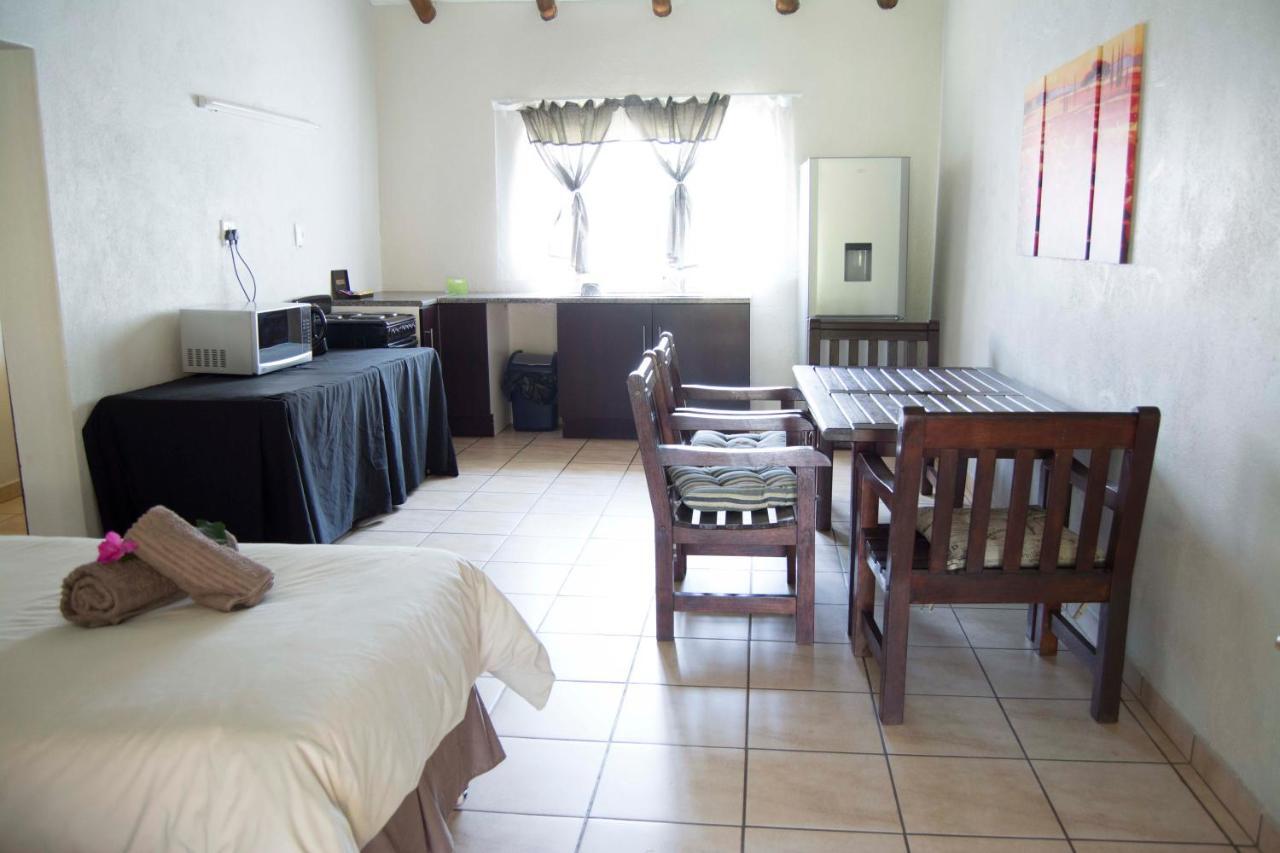 Floreat Riverside Lodge And Spa Sabie Kültér fotó
