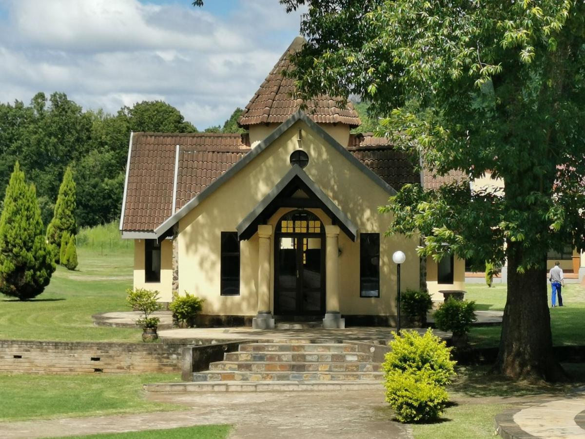 Floreat Riverside Lodge And Spa Sabie Kültér fotó