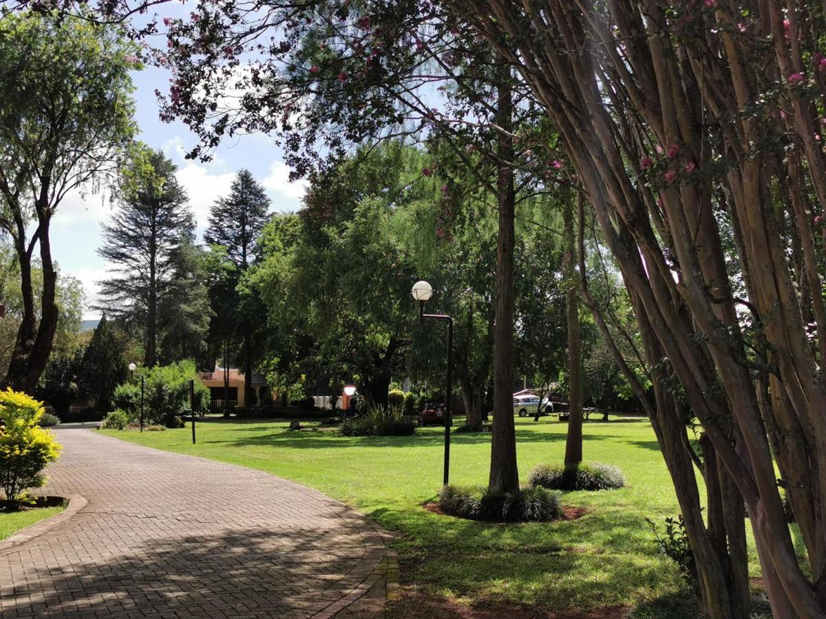 Floreat Riverside Lodge And Spa Sabie Kültér fotó