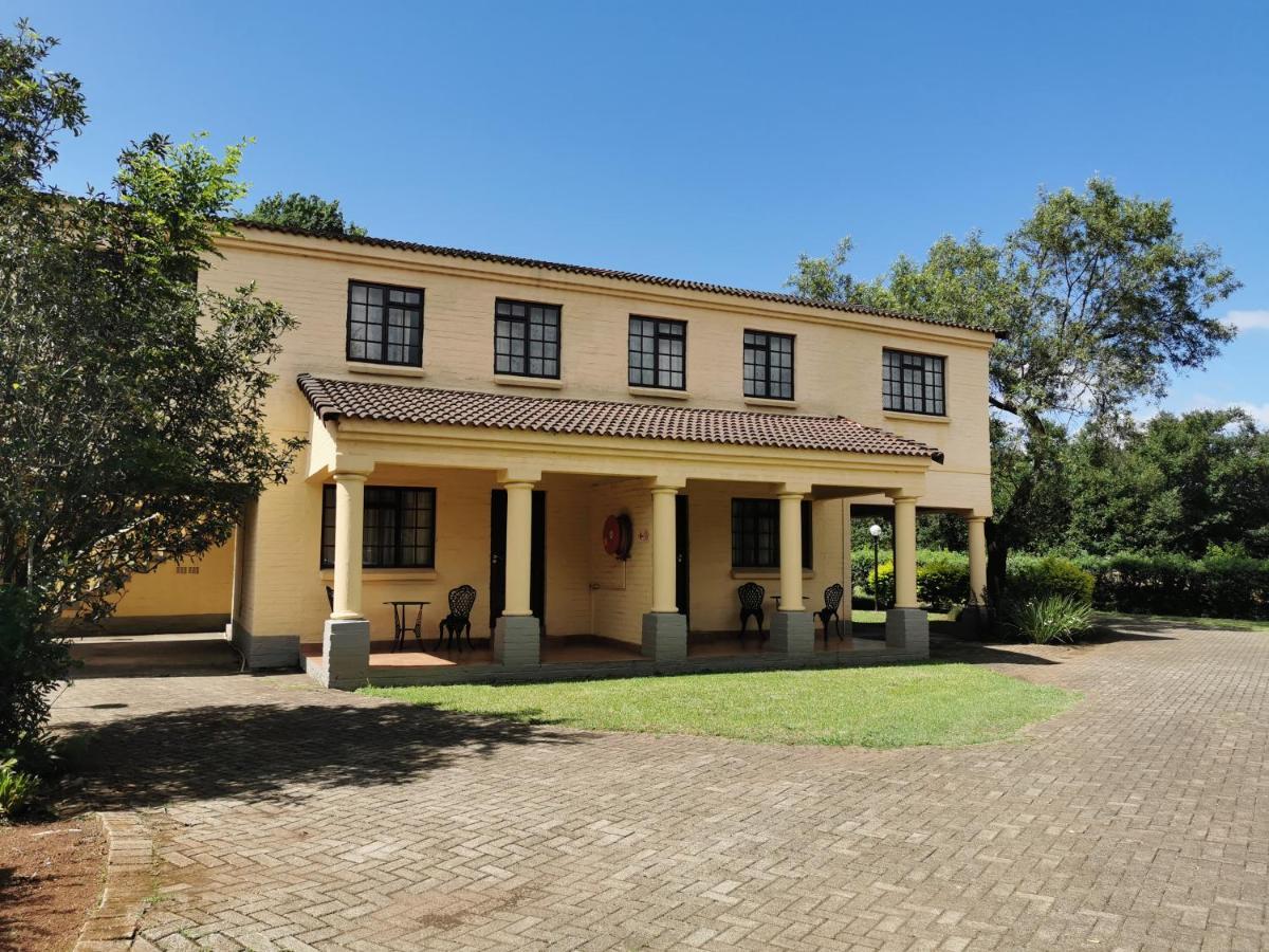 Floreat Riverside Lodge And Spa Sabie Kültér fotó