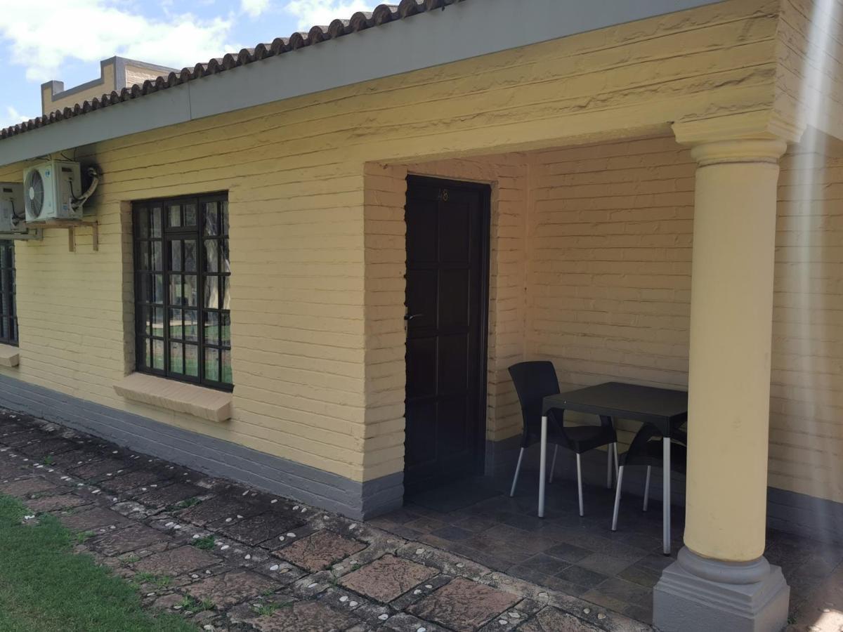 Floreat Riverside Lodge And Spa Sabie Kültér fotó